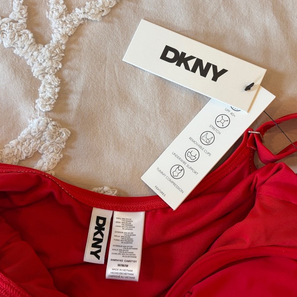DKNY Red Ruffled Women's One Piece Swimsuit Size M NEW - Picture 7 of 9